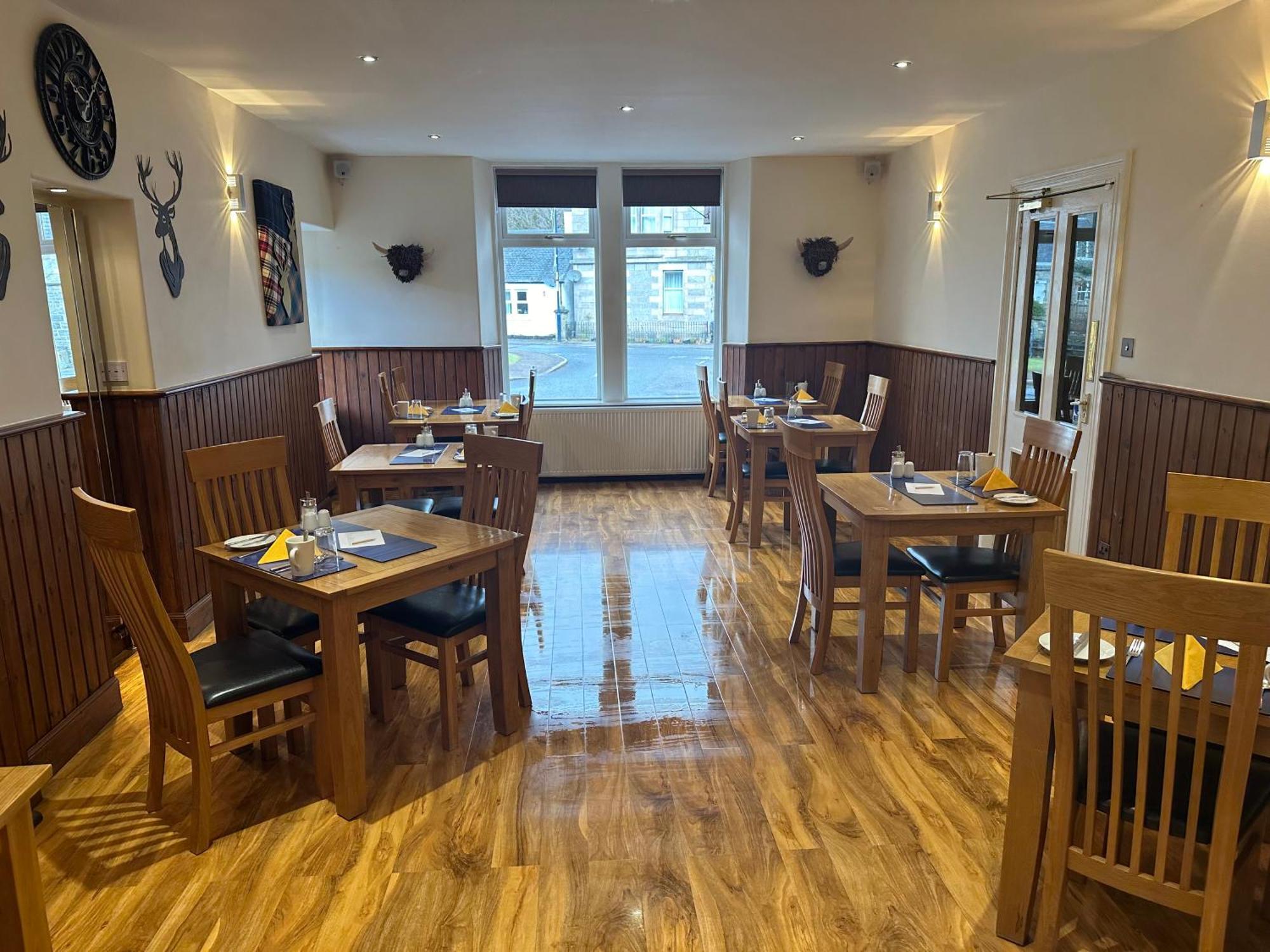 The Glen Hotel Newtonmore Esterno foto